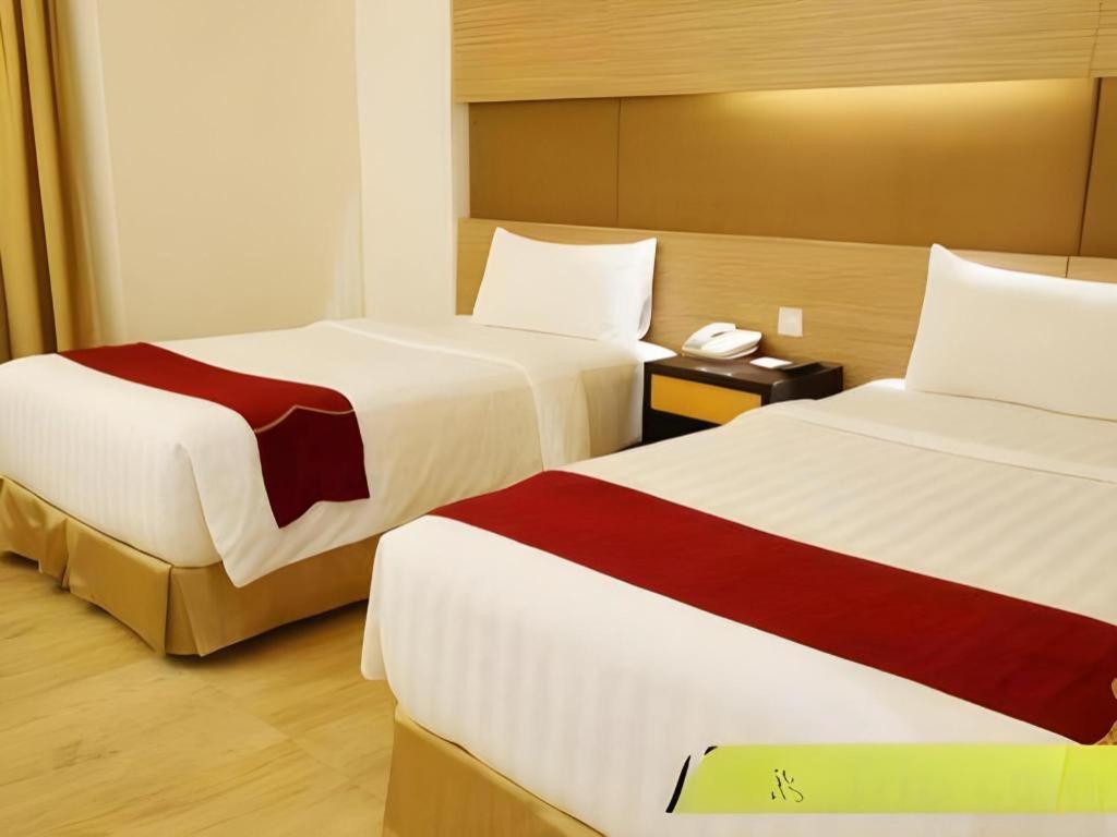 Grand Basko Hotel Padang  Eksteriør billede