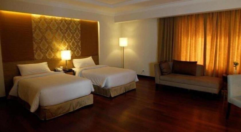Grand Basko Hotel Padang  Eksteriør billede